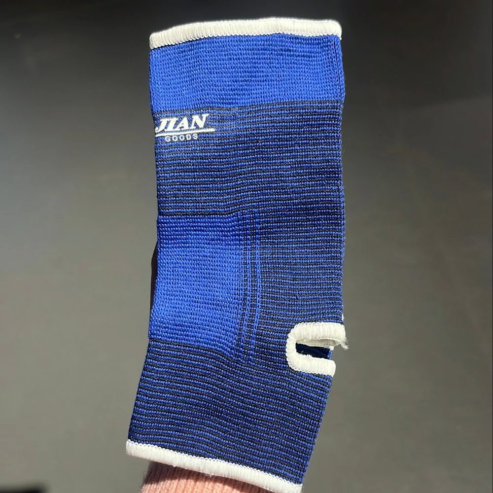 Thumb 3